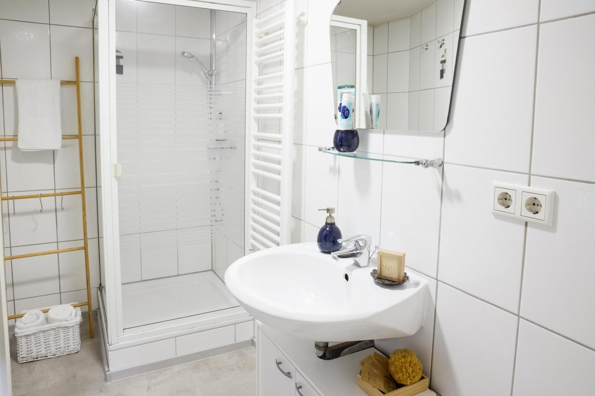 Ferienwohnung Hygge-Flats - Zentral Fuer 2-4 Personen, Wlan Heppenheim  Exterior foto
